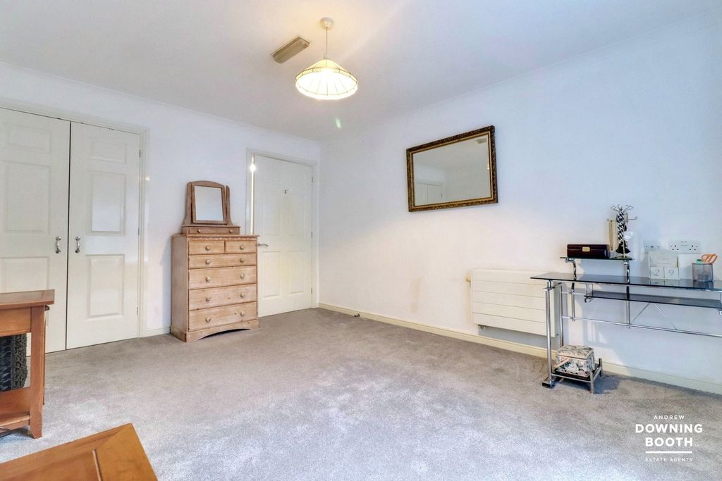 Additional image 15 of 1 bed flat for saleLower Sandford Street, Lichfield WS13