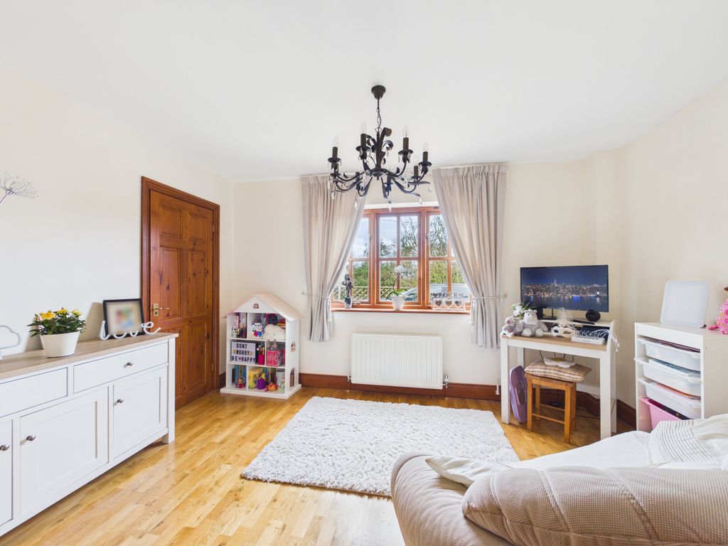 Additional image 8 of 4 bed detached house for saleThe Lane, Lower Icknield Way, Chinnor, Oxfordshire OX39