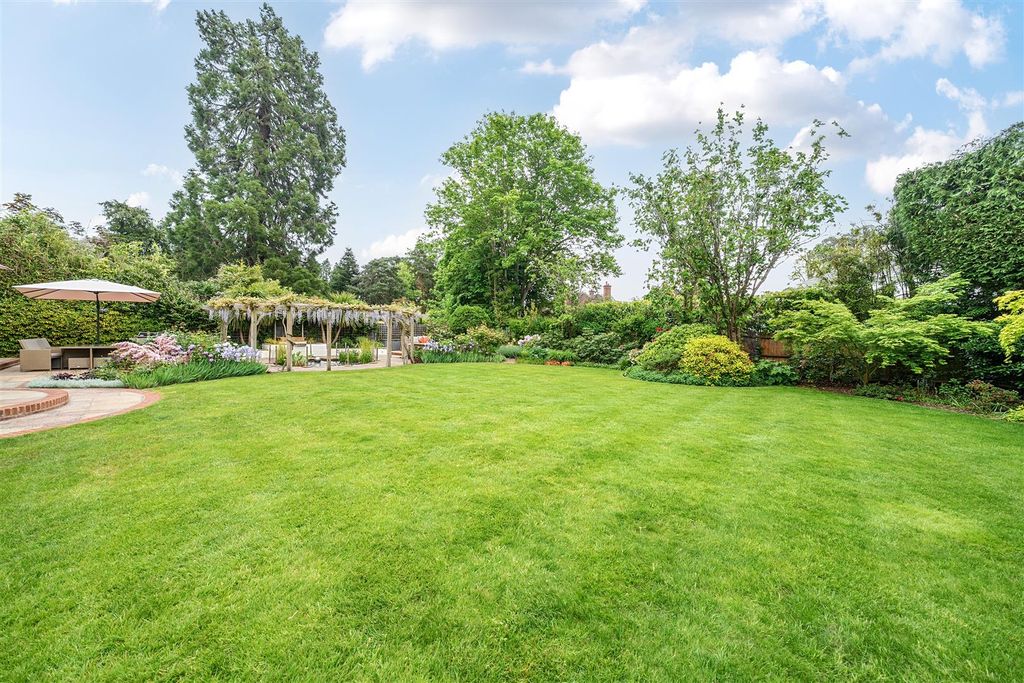 Additional image 3 of 6 bed detached house for saleCrawley Ridge, Camberley, Surrey GU15
