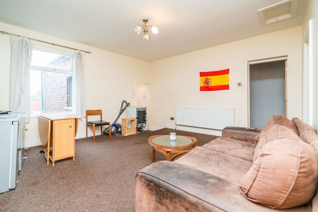 Additional image 6 of 3 bed flat for saleEaves Lane, Chorley PR6