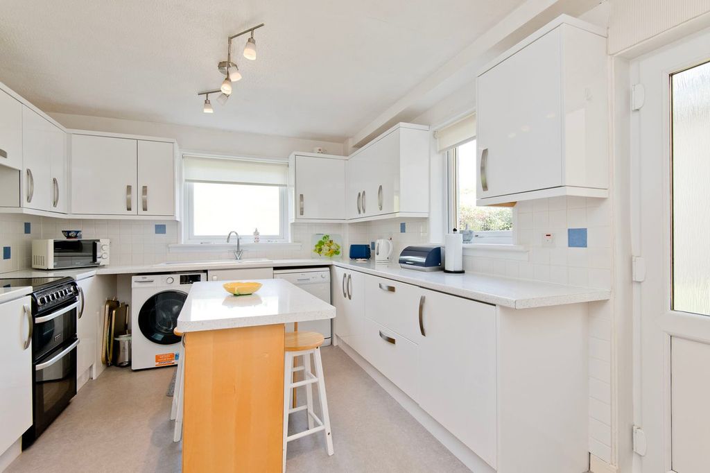 Additional image 6 of 3 bed detached house for saleSt Fillans Crescent, Aberdour, Burntisland KY3