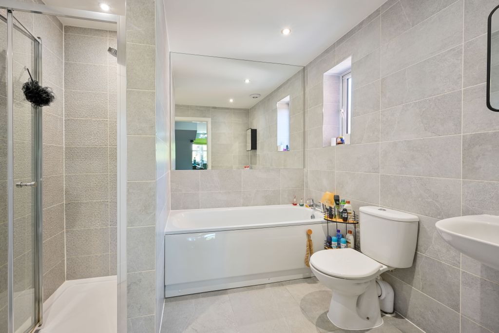Additional image 18 of 5 bed detached house for saleKing Road, Burton-On-Trent DE13