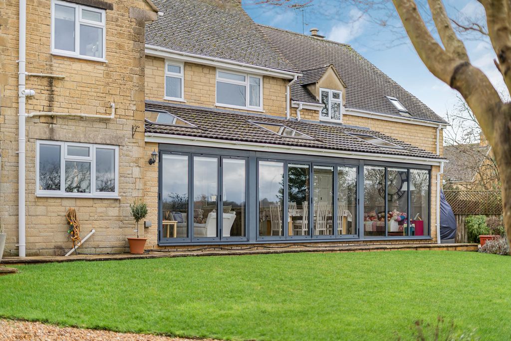 Additional image 35 of 5 bed detached house for saleBaunton Lane, Cirencester, Gloucestershire GL7