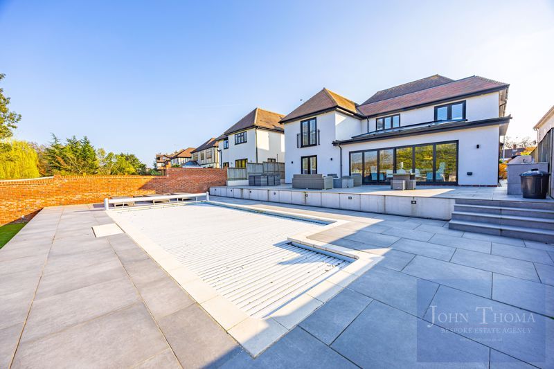 Additional image 33 of 5 bed detached house for saleTomswood Road, Chigwell IG7