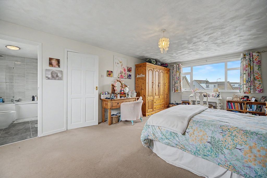 Additional image 20 of 4 bed detached house for saleAnglesey Way, Nottage, Porthcawl CF36