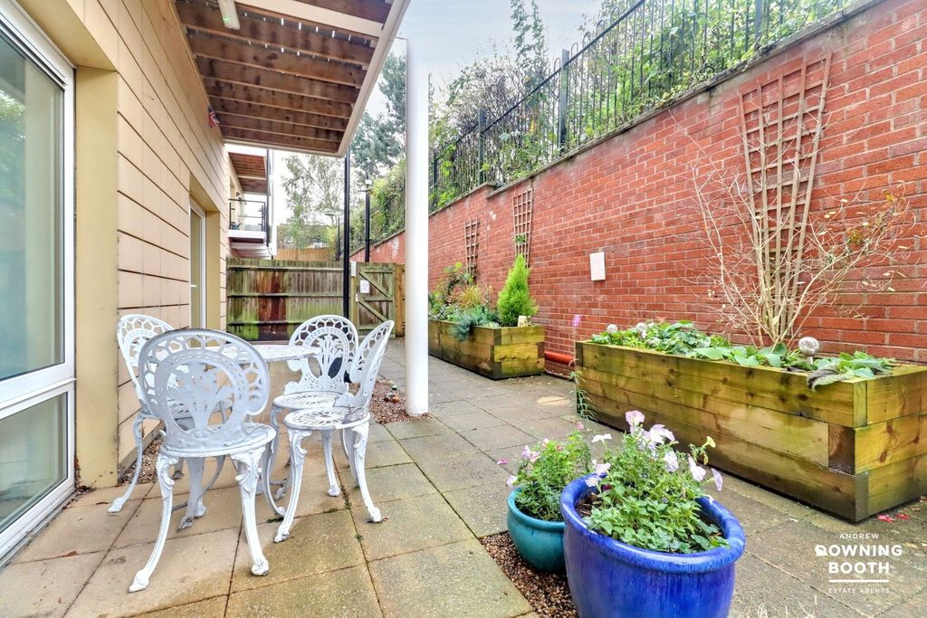 Additional image 25 of 1 bed flat for saleLower Sandford Street, Lichfield WS13
