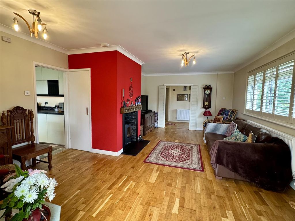 Additional image 4 of 3 bed detached bungalow for saleLoop Road, Beachley, Chepstow NP16