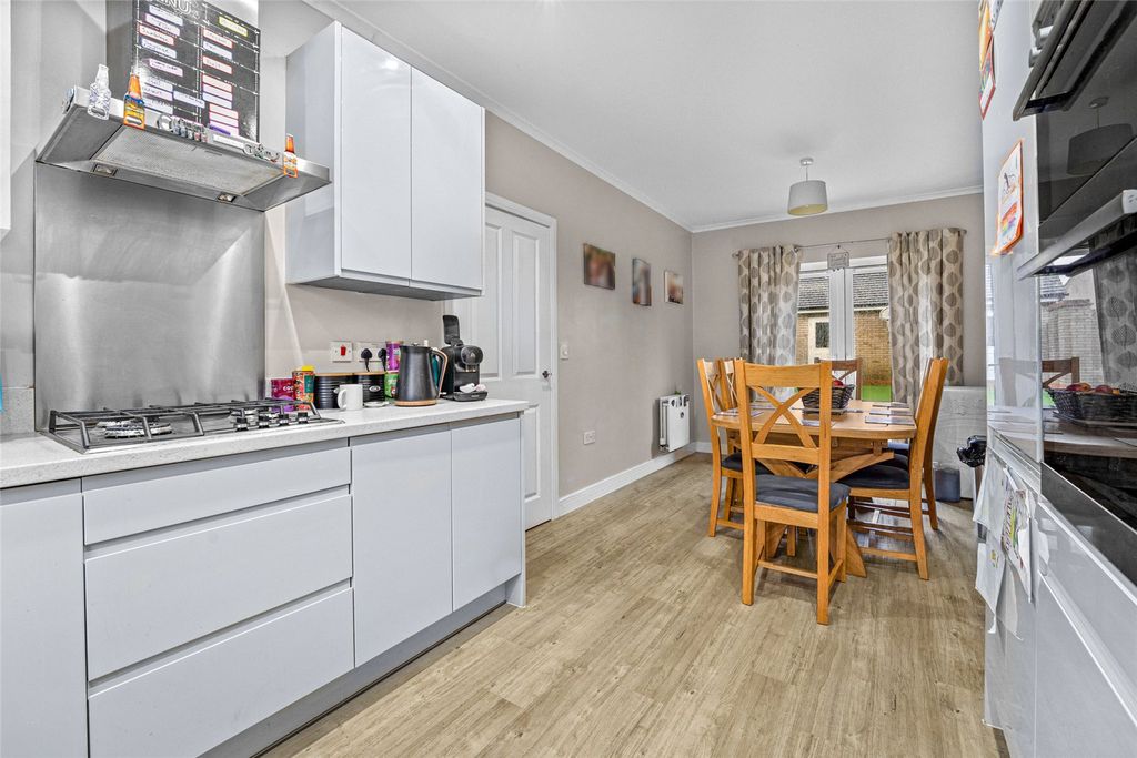 Additional image 7 of 4 bed detached house for saleEvans Way, Chipping Norton, Oxfordshire OX7