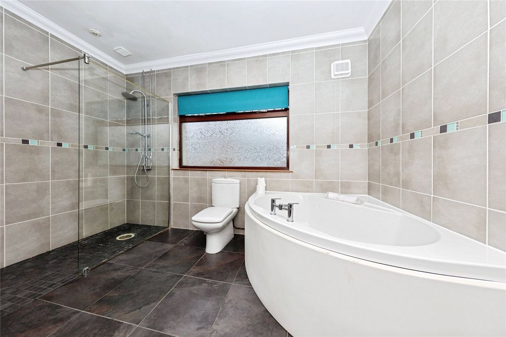 Additional image 4 of 5 bed detached house for saleMaenor Helyg, Pembrey, Burry Port, Carmarthenshire SA16