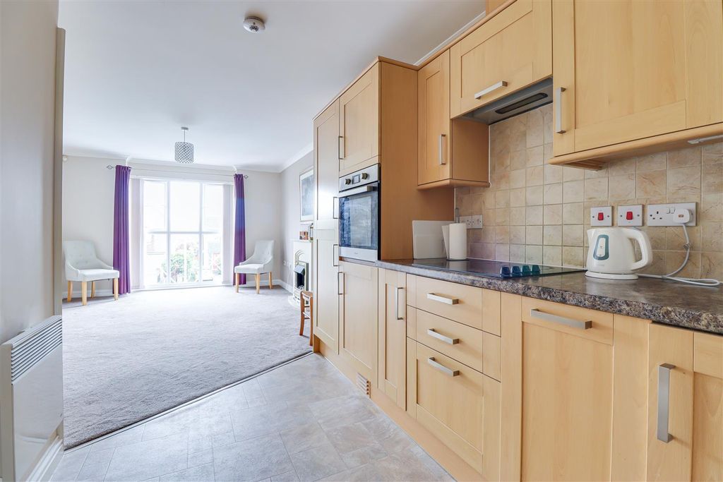 Additional image 2 of 1 bed property for saleLong Road, Canvey Island SS8