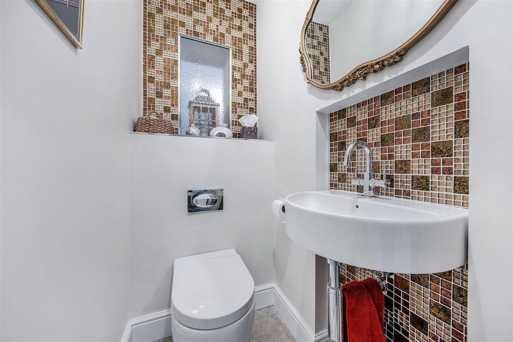 Additional image 34 of 6 bed detached house for saleCrawley Ridge, Camberley, Surrey GU15