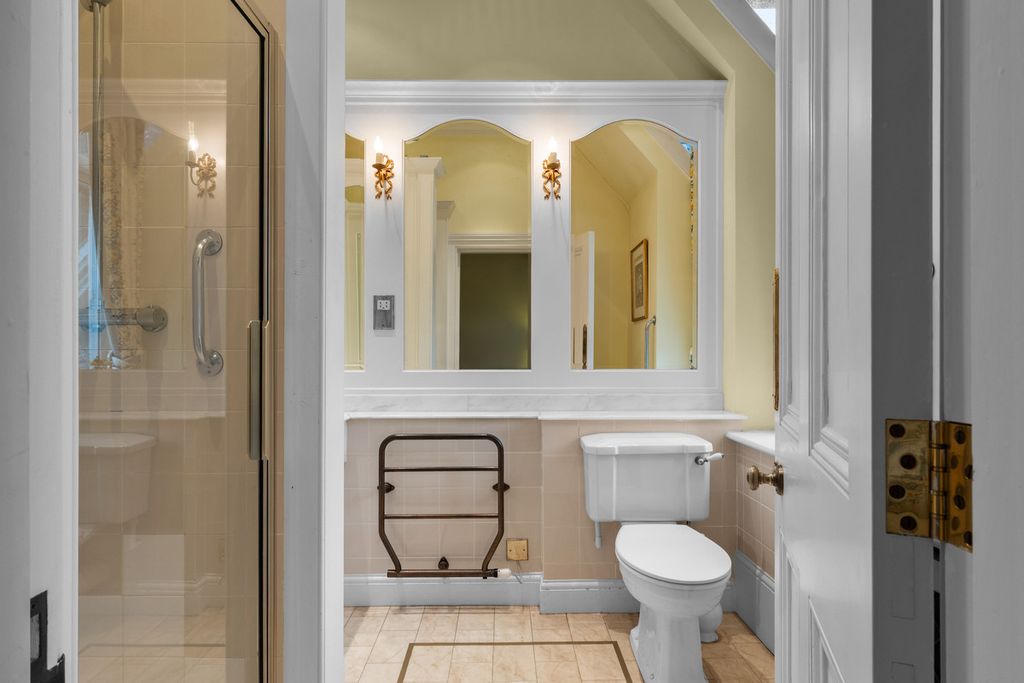 Additional image 14 of 6 bed detached house for saleTupwood Lane, Caterham CR3