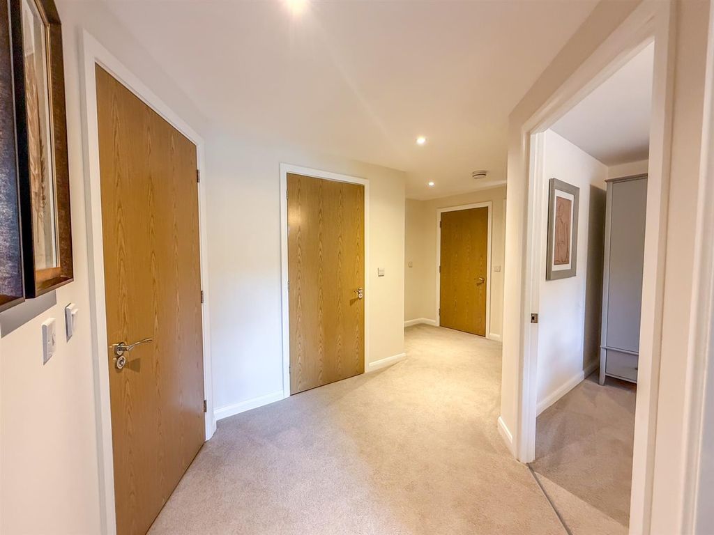 Additional image 7 of 2 bed flat for saleDevonshire Place, Station Road, Buxton SK17