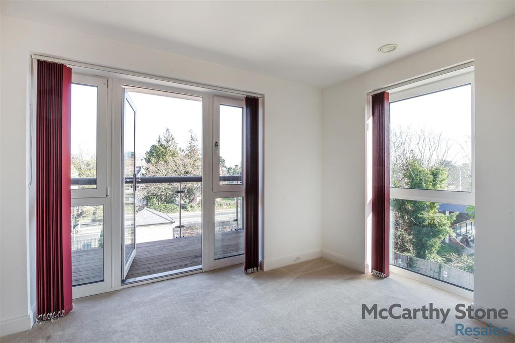 Additional image 7 of 2 bed flat for saleMiami House, Princes Road, Chelmsford, Essex CM2