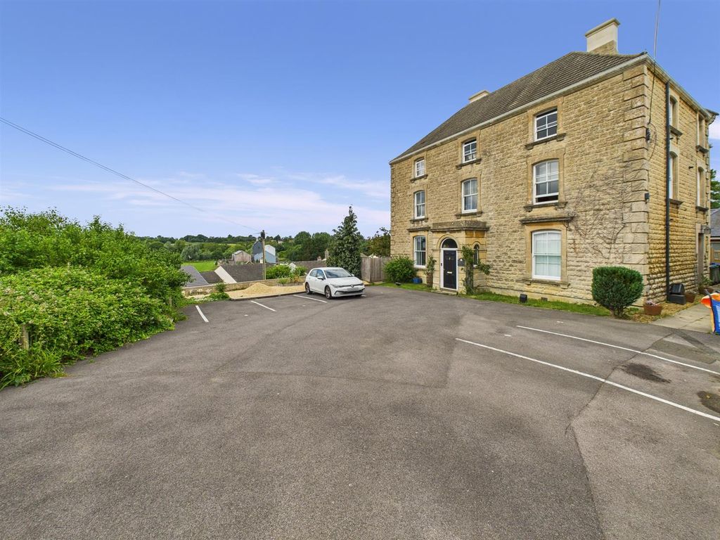 Additional image 11 of 2 bed flat for saleThe Paddocks, Chippenham SN15