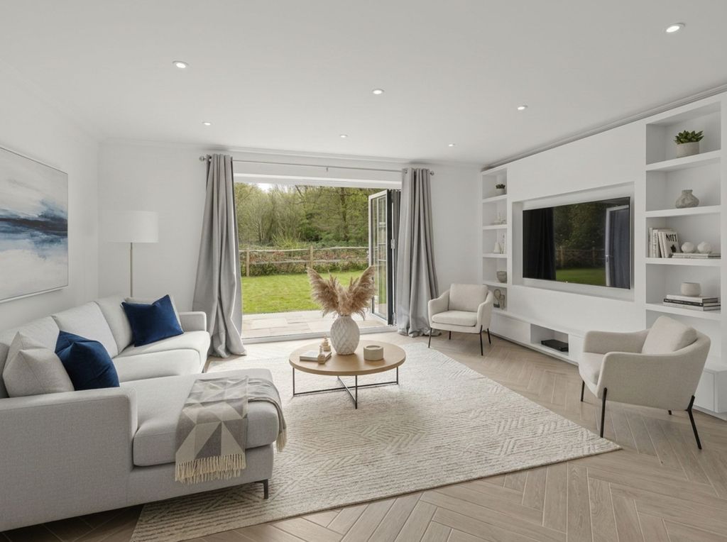 3 bed detached house for saleMerrifield Lane, Valebridge Road RH15 photo 2