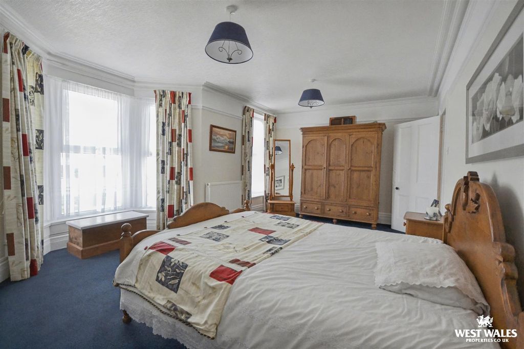Additional image 24 of 5 bed semi-detached house for salePark Place, Cardigan SA43