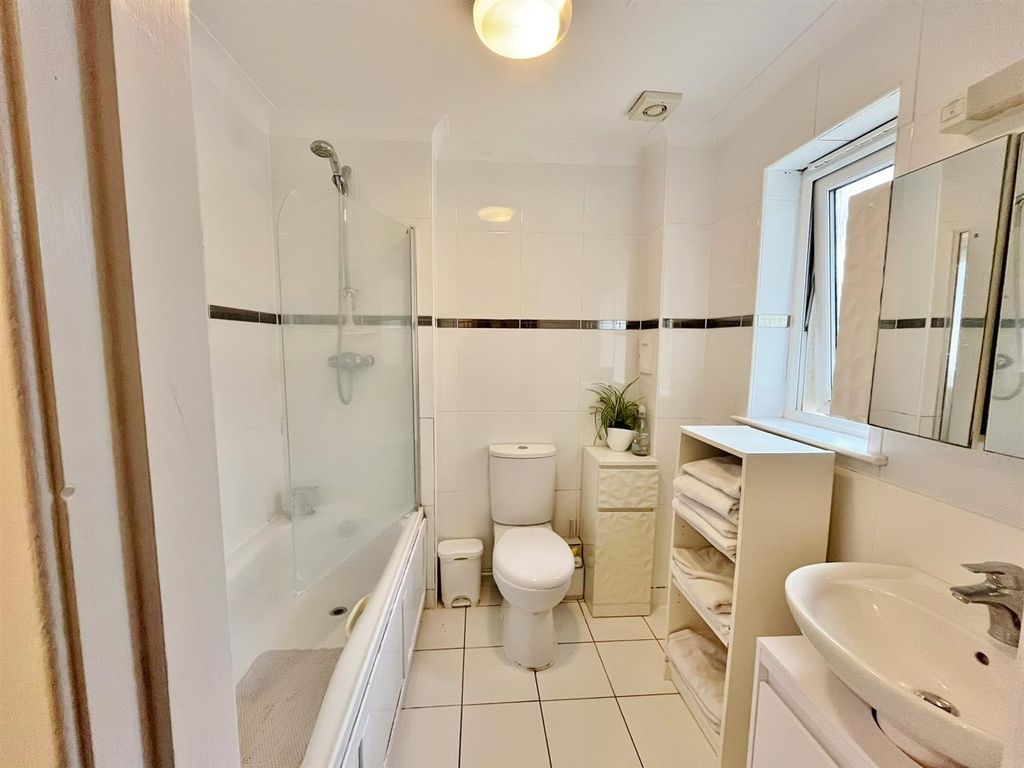 Additional image 11 of 2 bed semi-detached house for sale4 Glencraig Place, Lamlash, Isle Of Arran KA27