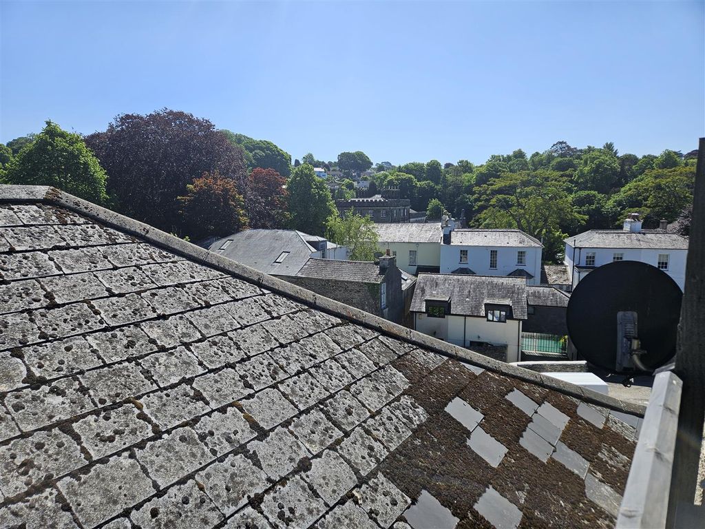 Additional image 15 of 2 bed flat for saleWest Street, Tavistock PL19