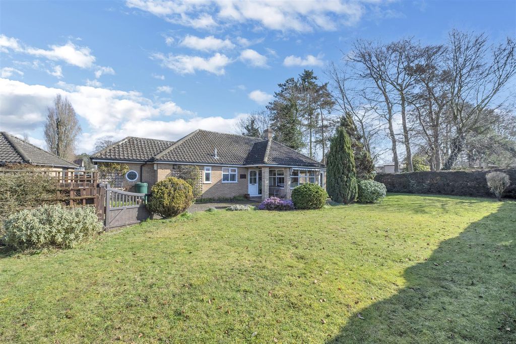 Additional image 17 of 3 bed detached bungalow for salePine Leys, Bury St Edmunds IP32
