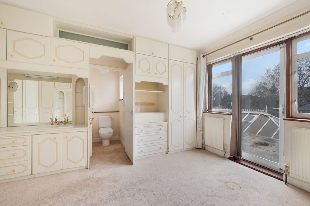 Additional image 40 of 6 bed semi-detached house for saleSalisbury Road, Carshalton SM5