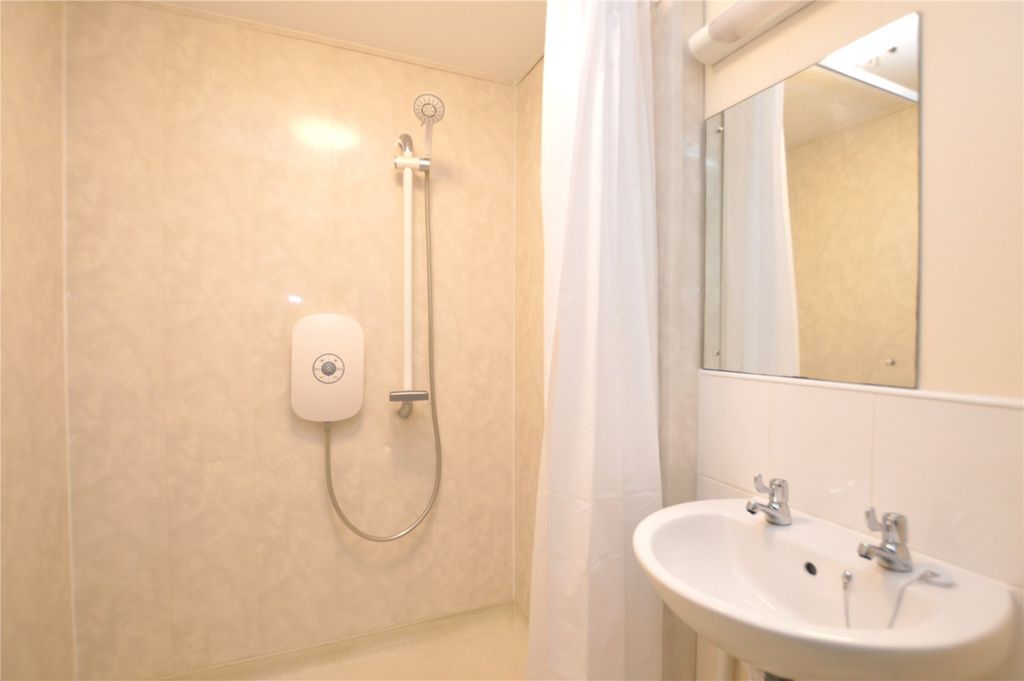 Additional image 12 of 1 bed flat for saleEast Hill, Tuckingmill, Camborne, Cornwall TR14