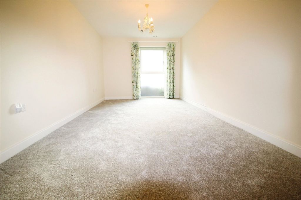Additional image 7 of 2 bed flat for saleHammond Way, Cirencester, Gloucestershire GL7