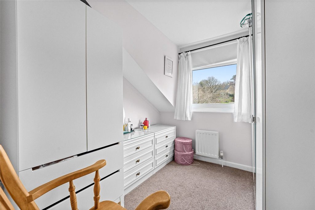 Additional image 14 of 4 bed detached house for saleWebb Crescent, Chipping Norton, Oxfordshire OX7