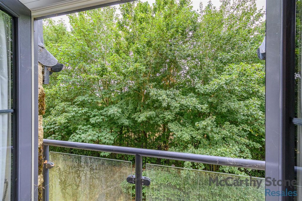 Additional image 5 of 1 bed flat for saleWatson Place, Trinity Road, Chipping Norton, Oxfordshire OX7