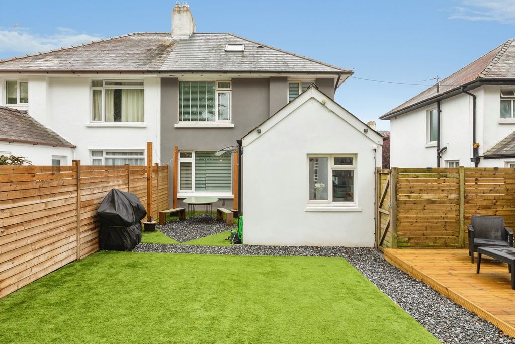 Additional image 19 of 4 bed semi-detached house for saleSteele Avenue, Carmarthen, Carmarthenshire SA31