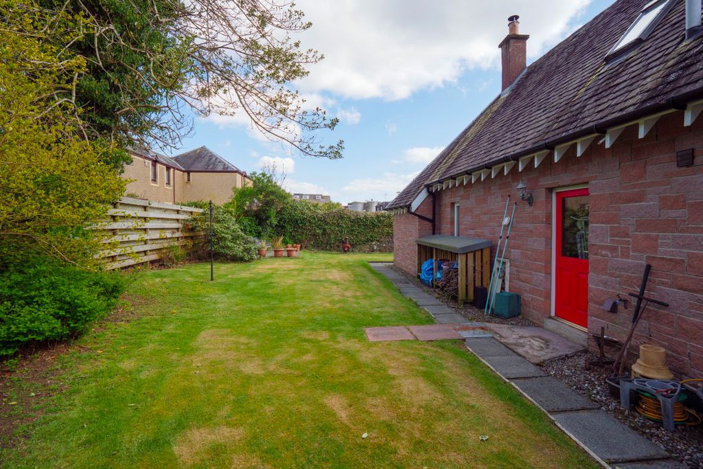 Additional image 18 of 3 bed detached house for saleAncaster Square, Callander FK17