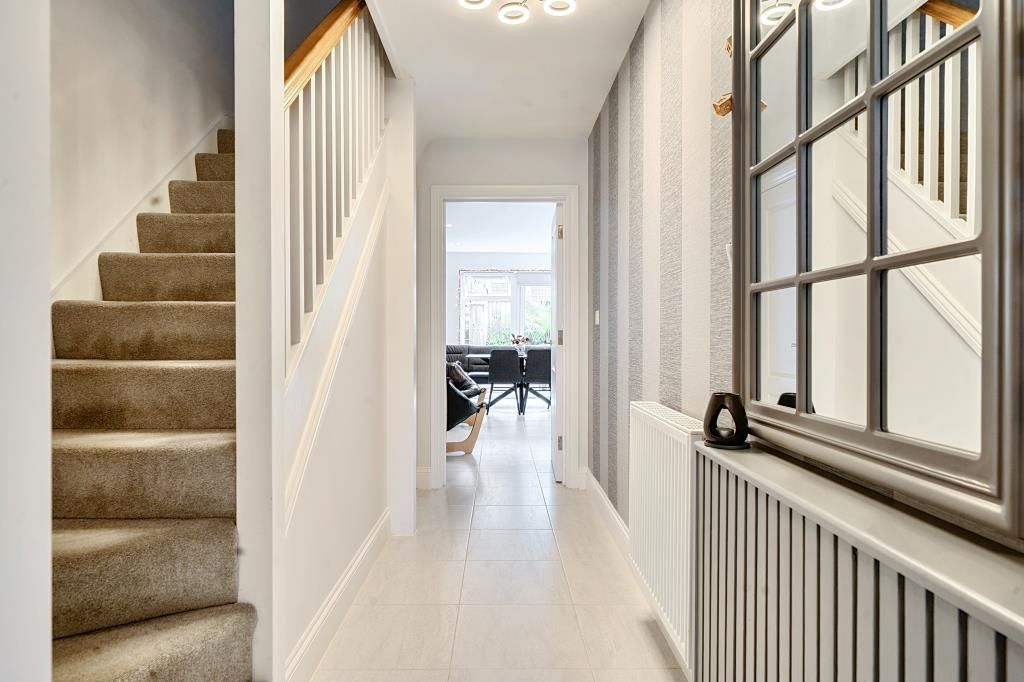 Additional image 5 of 3 bed town house for saleWalter Craft Court, Chipping Norton OX7