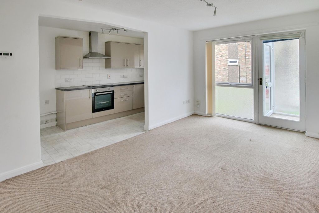 Additional image 2 of 2 bed flat for saleNorfolk Court, Station Road, March PE15