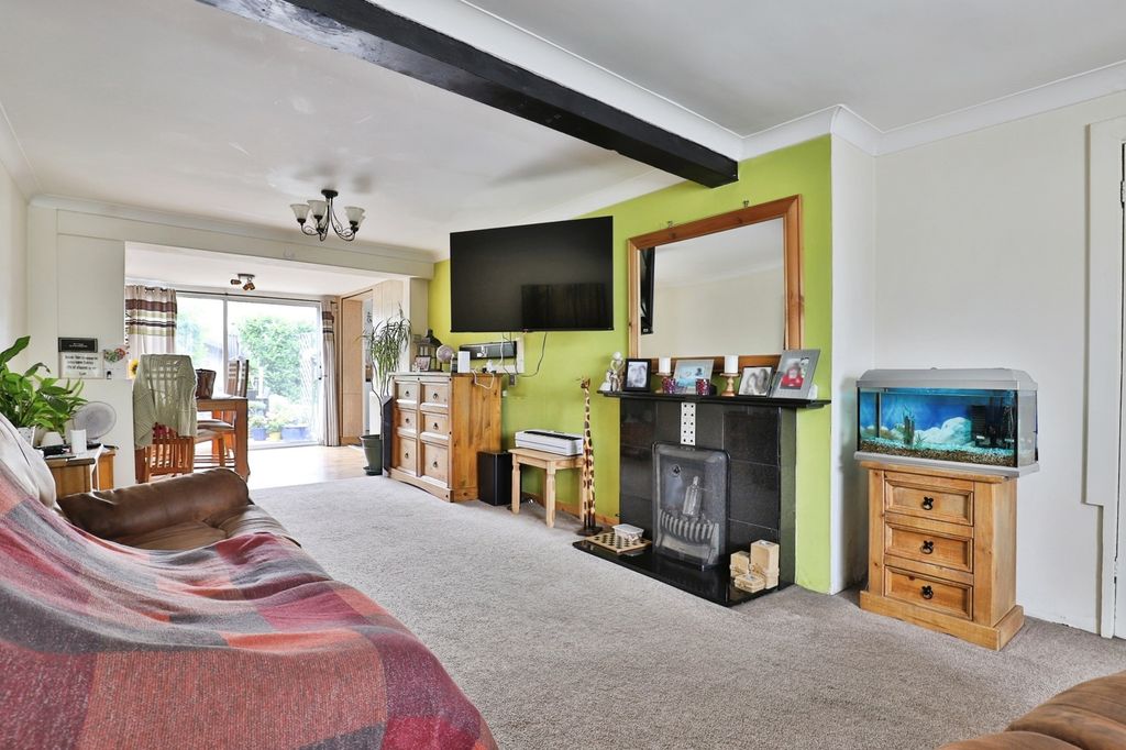 Additional image 2 of 5 bed semi-detached house for saleMeadowland, Christchurch BH23