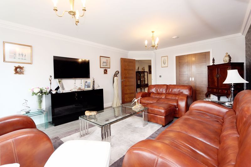 Additional image 9 of 3 bed flat for saleRegency Apartments, Manor Road, Chigwell IG7