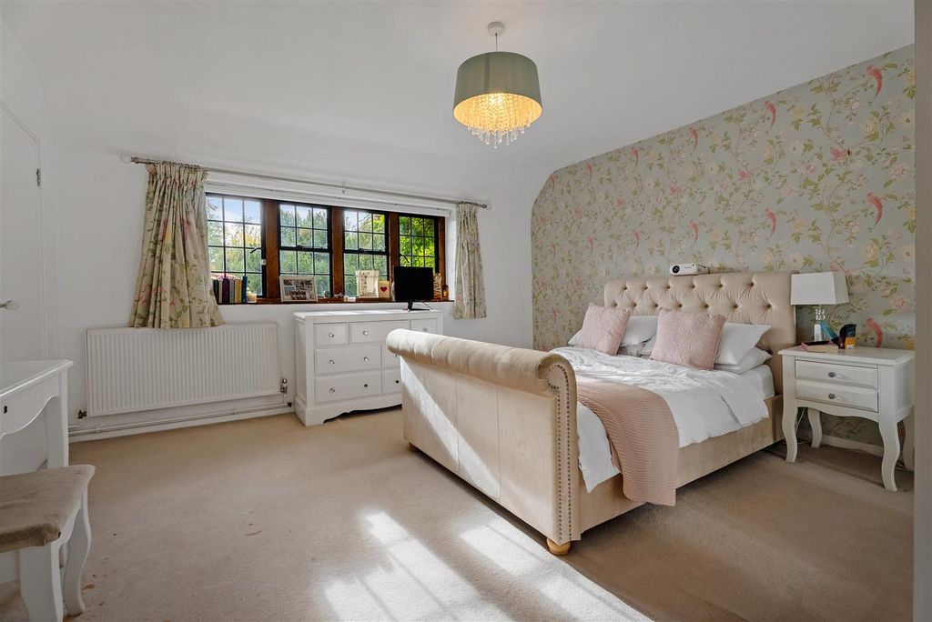 Additional image 17 of 5 bed detached house for saleOakwood Close, Chislehurst BR7
