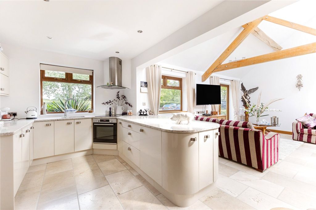Additional image 2 of 4 bed detached house for saleRake Lane, Chorlton-By-Backford, Chester, Cheshire CH2