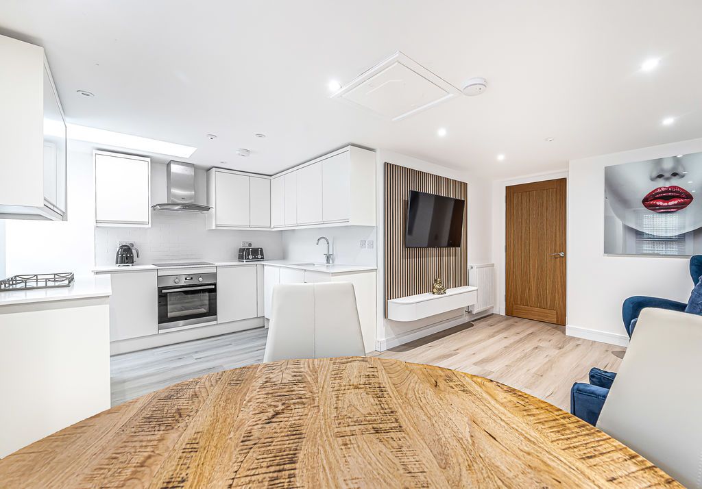 Additional image 5 of 2 bed flat for saleTolbooth Street, Kirkcaldy KY1