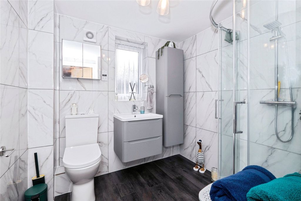 Additional image 12 of 1 bed flat for saleRotair Road, Camborne, Cornwall TR14