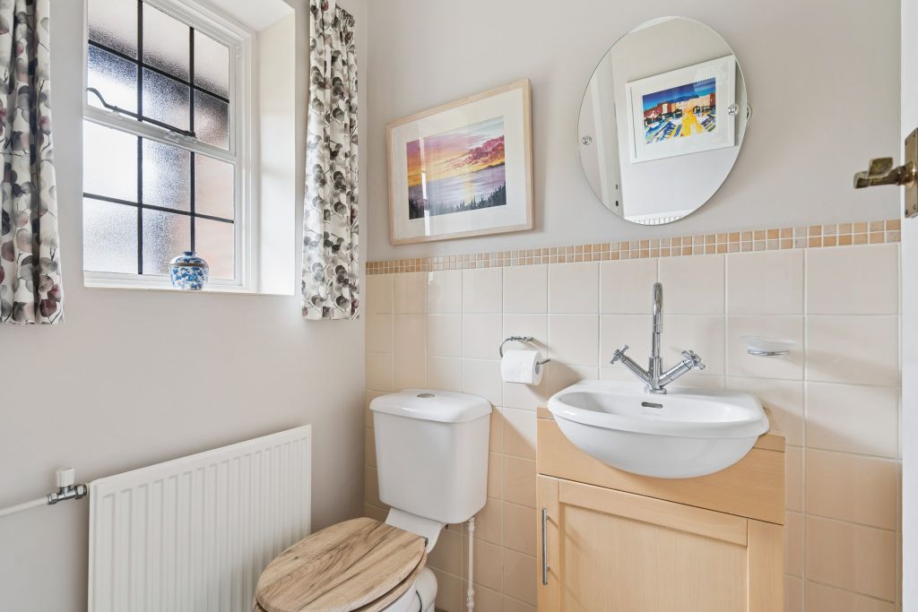 Additional image 16 of 5 bed detached house for saleManor Way, Chesham HP5