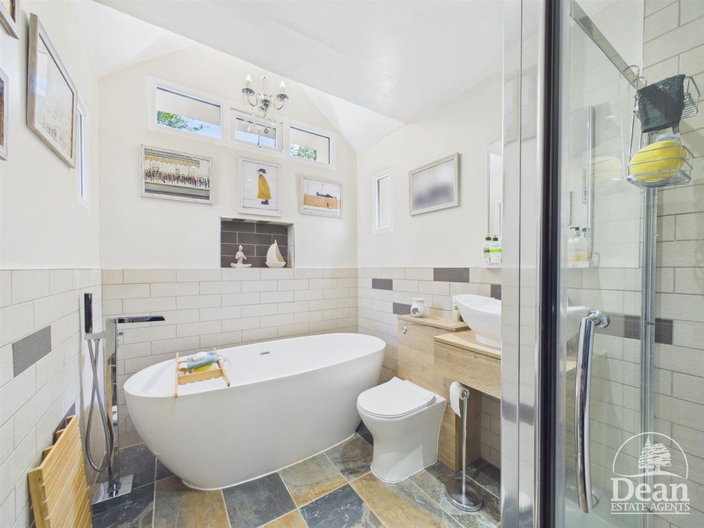 Additional image 17 of 3 bed detached bungalow for saleSt. Whites Road, Cinderford GL14