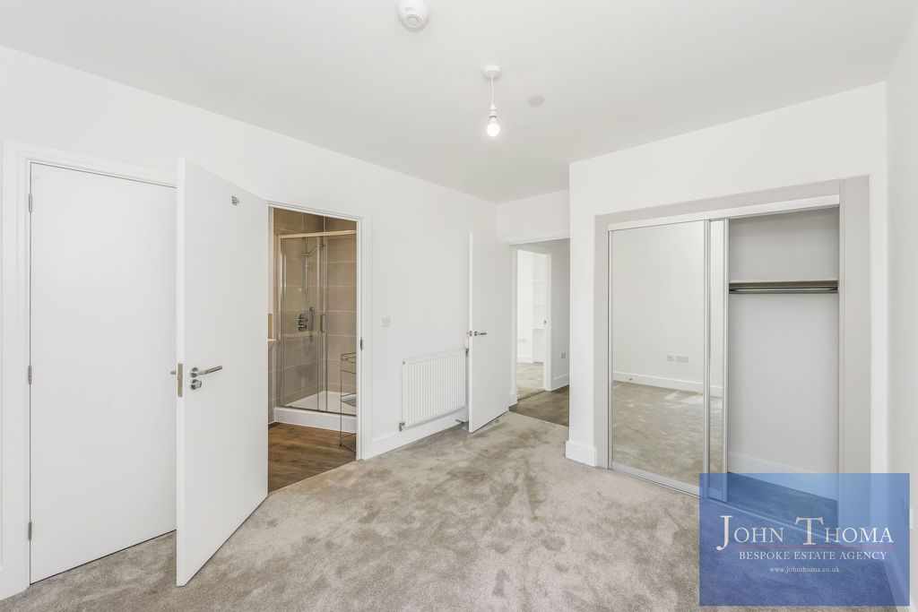 Additional image 10 of 2 bed flat for saleHyneholt House, Manford Way, Chigwell IG7