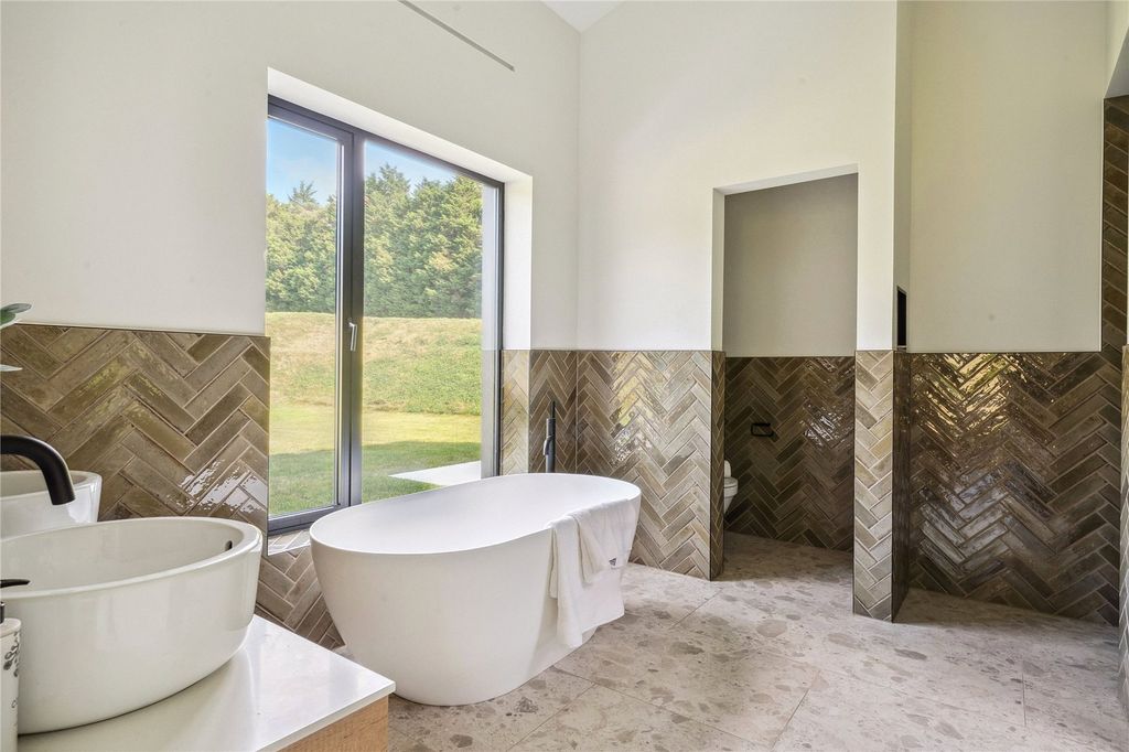 Additional image 19 of 7 bed detached house for saleBirch Grove, Chalfont St. Giles, Buckinghamshire HP8