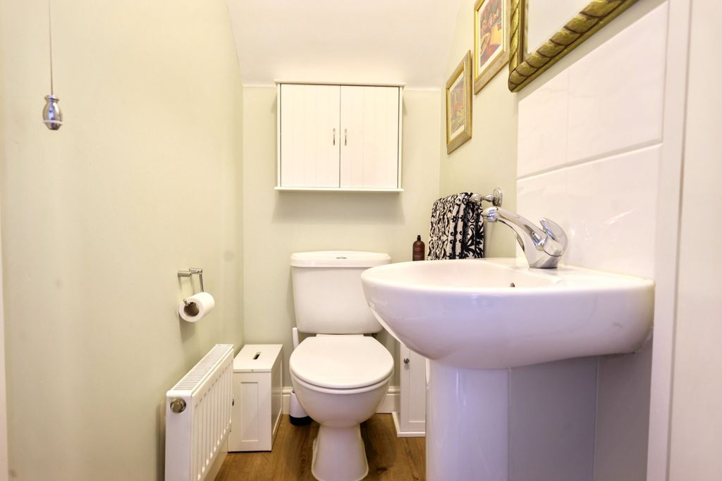 Additional image 6 of 4 bed semi-detached house for sale12 Cherry Tree Way, Carterton OX18