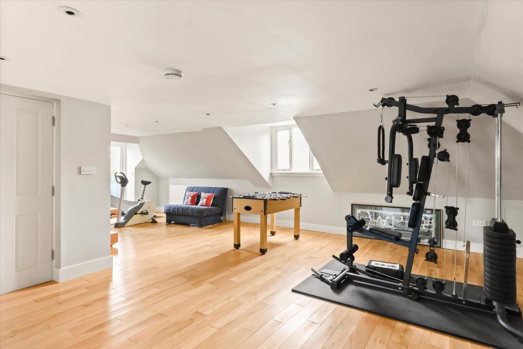 Additional image 15 of 5 bed detached house for saleQueens Road, Cheltenham, Gloucestershire GL50