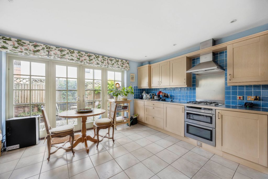 Additional image 8 of 3 bed detached house for saleBingham Close, Cirencester, Gloucestershire GL7