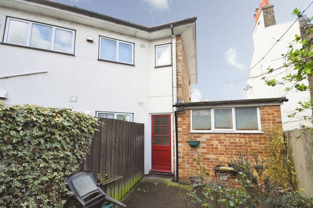 Additional image 14 of 4 bed maisonette for saleMildmay Road, Chelmsford CM2