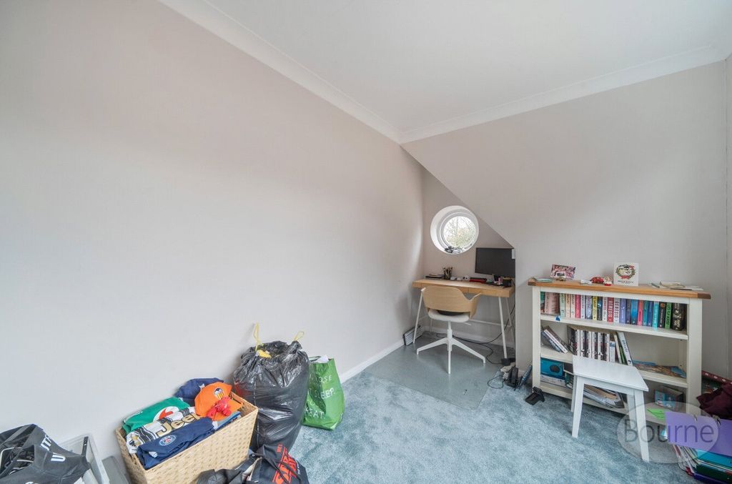 Additional image 14 of 4 bed detached house for saleFerndale Avenue, Chertsey, Surrey KT16