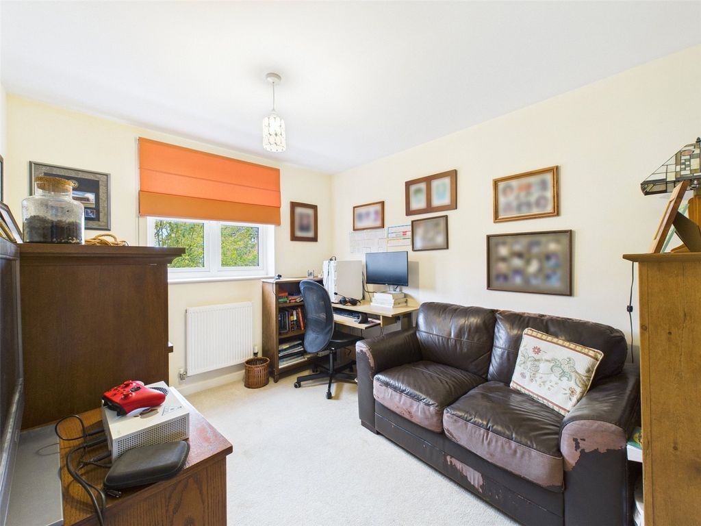 Additional image 15 of 4 bed semi-detached house for saleOld Sawmill Place, Chinnor, Oxfordshire OX39