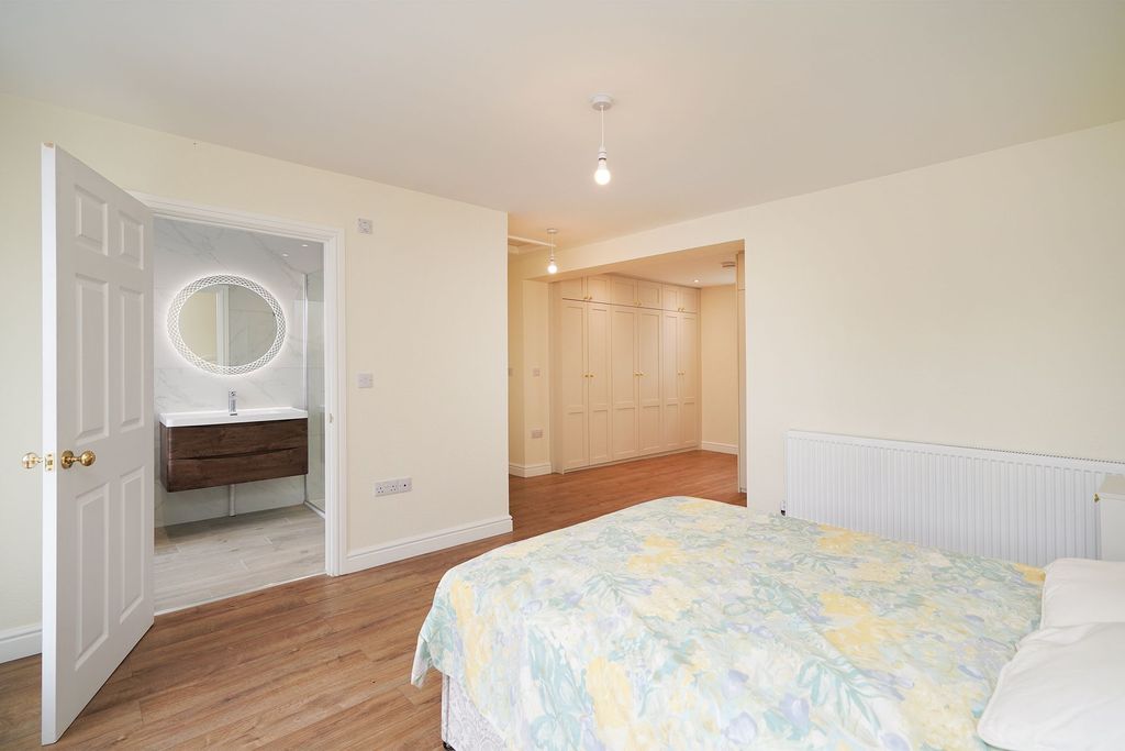 Additional image 14 of 5 bed detached house for saleStorrs Road, Chesterfield S40